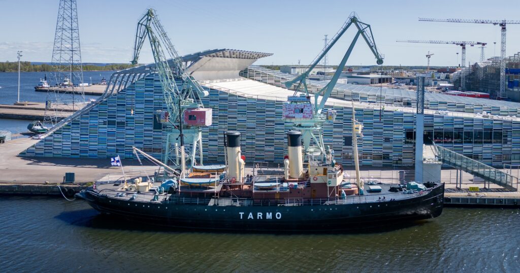 Icebreaker Tarmo