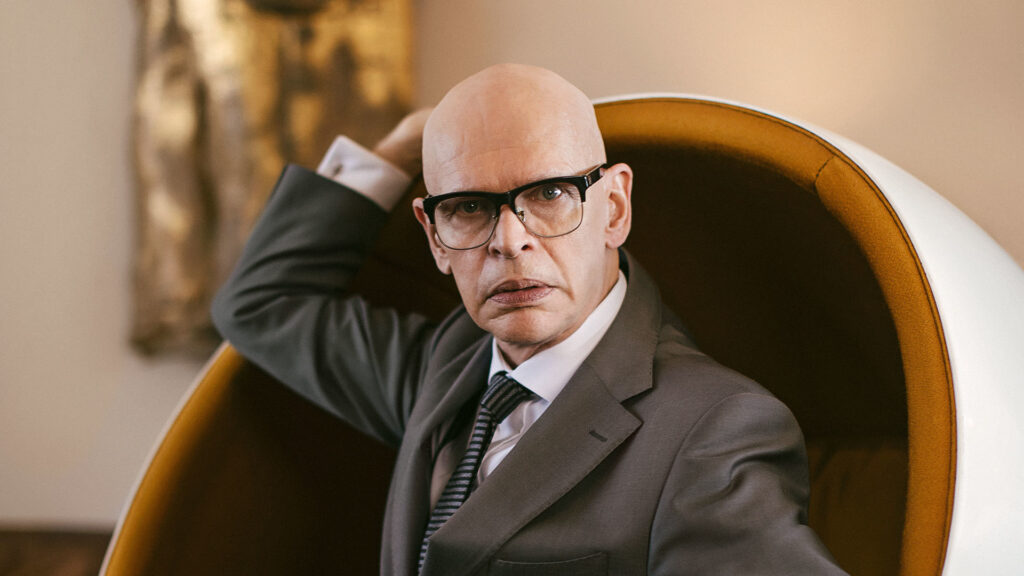 Uotinen goes Kekkonen -tanssiteokselle lisäesityksiä syyskuulle