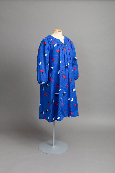 Äitiysmekko
